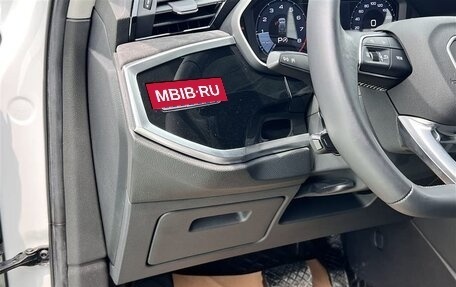 Audi Q3, 2021 год, 2 510 000 рублей, 16 фотография