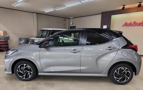 Toyota Yaris, 2021 год, 1 485 000 рублей, 6 фотография