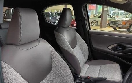 Toyota Yaris, 2021 год, 1 485 000 рублей, 17 фотография