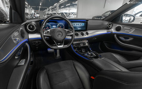 Mercedes-Benz E-Класс, 2016 год, 3 800 000 рублей, 7 фотография