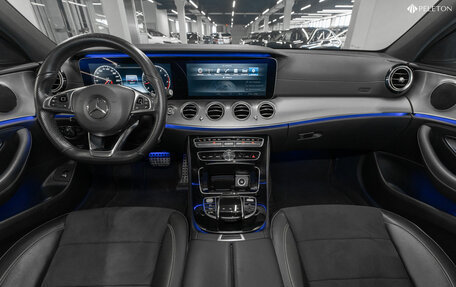Mercedes-Benz E-Класс, 2016 год, 3 800 000 рублей, 8 фотография