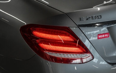 Mercedes-Benz E-Класс, 2016 год, 3 800 000 рублей, 24 фотография