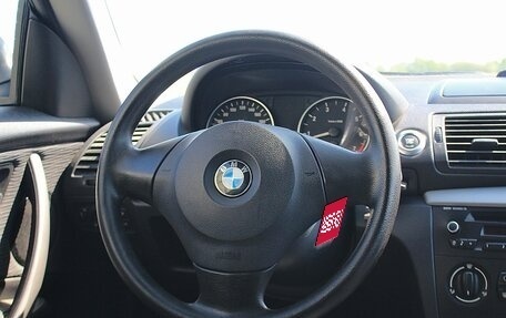 BMW 1 серия, 2011 год, 899 999 рублей, 23 фотография