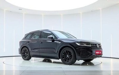 Volkswagen Touareg III, 2022 год, 4 820 000 рублей, 1 фотография