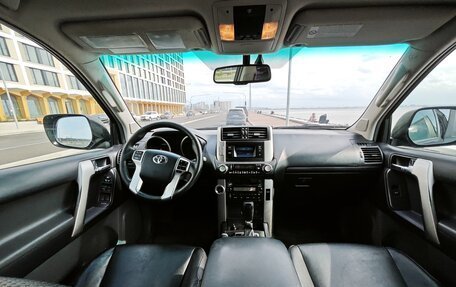Toyota Land Cruiser Prado 150 рестайлинг 2, 2011 год, 2 600 000 рублей, 9 фотография