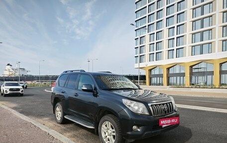 Toyota Land Cruiser Prado 150 рестайлинг 2, 2011 год, 2 600 000 рублей, 2 фотография