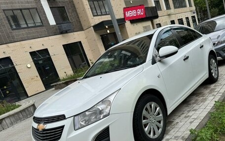 Chevrolet Cruze II, 2013 год, 799 000 рублей, 3 фотография