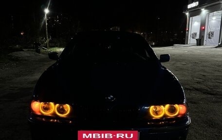 BMW 5 серия, 2002 год, 650 000 рублей, 7 фотография
