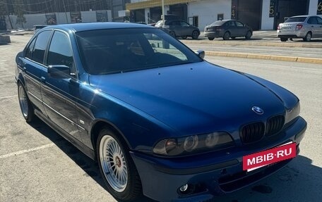 BMW 5 серия, 2002 год, 650 000 рублей, 2 фотография