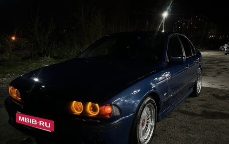 BMW 5 серия, 2002 год, 650 000 рублей, 8 фотография