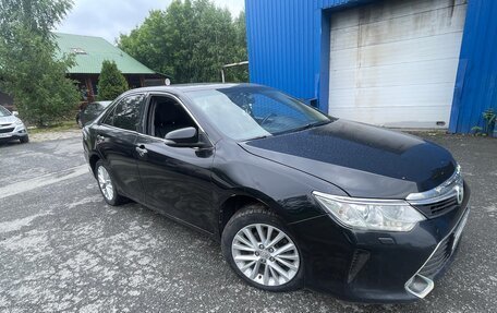 Toyota Camry, 2015 год, 1 640 000 рублей, 2 фотография