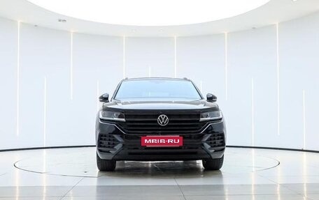 Volkswagen Touareg III, 2022 год, 4 820 000 рублей, 7 фотография