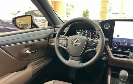 Lexus ES VII, 2025 год, 5 780 000 рублей, 3 фотография
