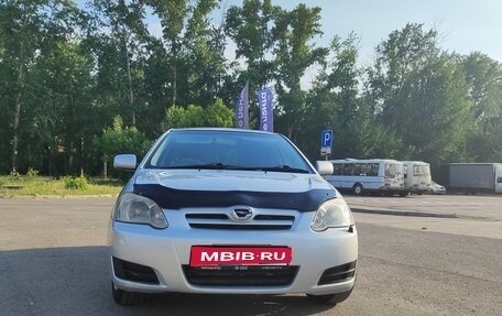 Toyota Corolla, 2004 год, 685 000 рублей, 1 фотография
