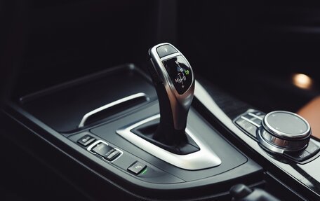 BMW 3 серия, 2018 год, 2 750 000 рублей, 12 фотография