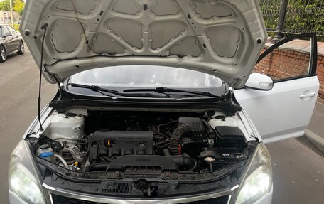 KIA cee'd I рестайлинг, 2011 год, 800 000 рублей, 2 фотография