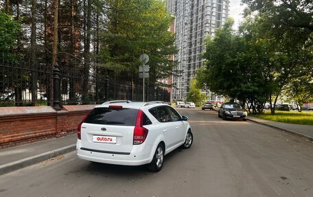 KIA cee'd I рестайлинг, 2011 год, 800 000 рублей, 14 фотография