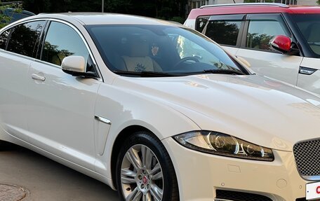 Jaguar XF I рестайлинг, 2013 год, 1 777 000 рублей, 4 фотография