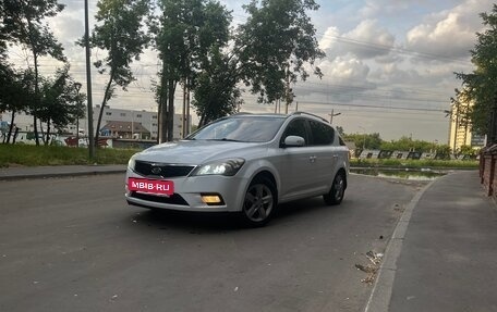 KIA cee'd I рестайлинг, 2011 год, 800 000 рублей, 18 фотография