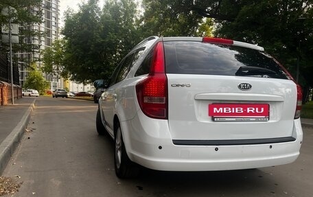 KIA cee'd I рестайлинг, 2011 год, 800 000 рублей, 16 фотография