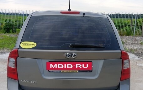 KIA Carens III (RP), 2011 год, 700 000 рублей, 2 фотография