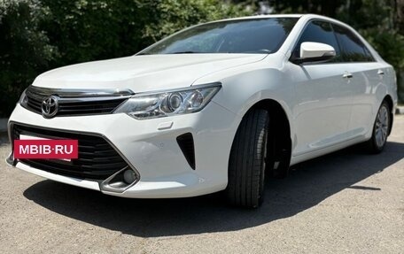 Toyota Camry, 2016 год, 2 550 000 рублей, 8 фотография