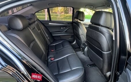 BMW 5 серия, 2016 год, 2 950 000 рублей, 18 фотография