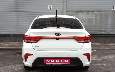KIA Rio IV, 2018 год, 1 279 000 рублей, 6 фотография