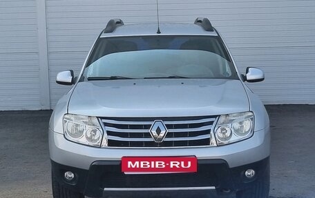 Renault Duster I рестайлинг, 2012 год, 796 000 рублей, 2 фотография