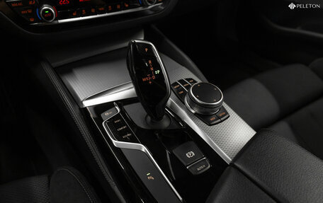 BMW 5 серия, 2019 год, 3 650 000 рублей, 20 фотография