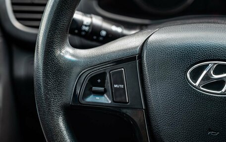 Hyundai Solaris II рестайлинг, 2012 год, 850 000 рублей, 18 фотография