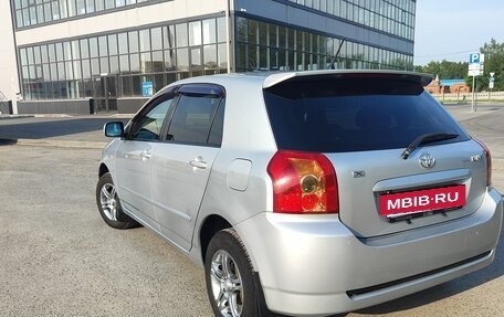 Toyota Corolla, 2004 год, 685 000 рублей, 2 фотография