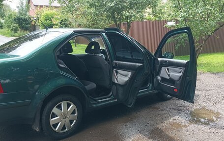 Volkswagen Bora, 2001 год, 335 000 рублей, 21 фотография