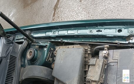 Volkswagen Bora, 2001 год, 335 000 рублей, 24 фотография