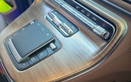 Mercedes-Benz V-Класс, 2025 год, 9 600 000 рублей, 17 фотография