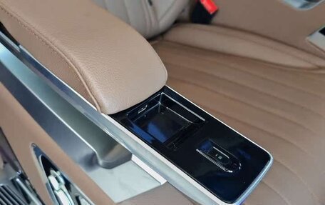 Mercedes-Benz V-Класс, 2025 год, 9 600 000 рублей, 24 фотография