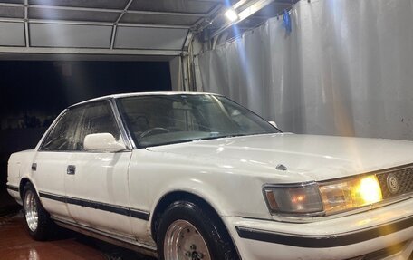 Toyota Chaser IV, 1990 год, 450 000 рублей, 2 фотография