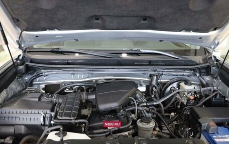 Toyota Land Cruiser Prado 150 рестайлинг 2, 2013 год, 3 700 000 рублей, 10 фотография