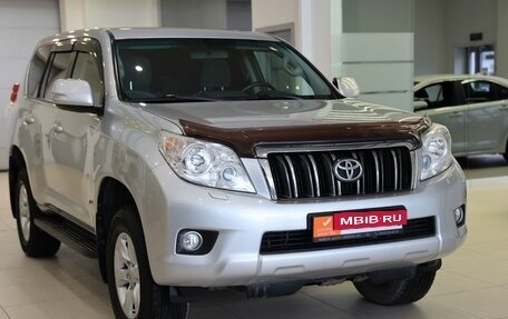 Toyota Land Cruiser Prado 150 рестайлинг 2, 2013 год, 3 700 000 рублей, 3 фотография