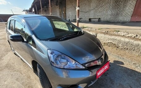 Honda Fit Shuttle I рестайлинг, 2011 год, 700 000 рублей, 3 фотография