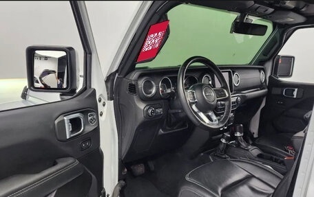 Jeep Wrangler, 2022 год, 3 985 000 рублей, 7 фотография