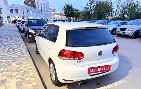 Volkswagen Golf VI, 2011 год, 850 000 рублей, 3 фотография