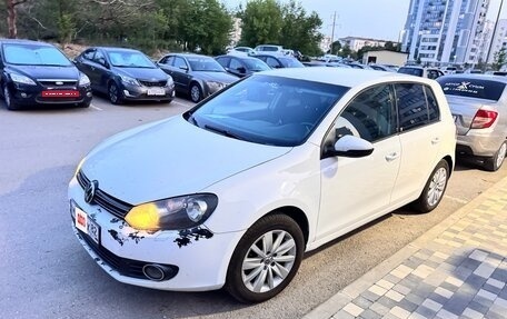 Volkswagen Golf VI, 2011 год, 850 000 рублей, 2 фотография