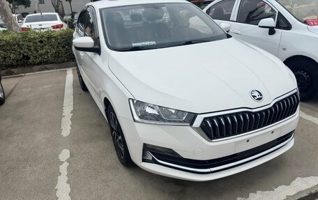 Skoda Rapid II, 2022 год, 1 115 000 рублей, 3 фотография