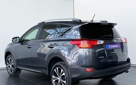 Toyota RAV4, 2015 год, 2 070 000 рублей, 4 фотография
