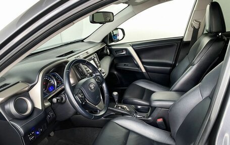 Toyota RAV4, 2015 год, 2 070 000 рублей, 19 фотография