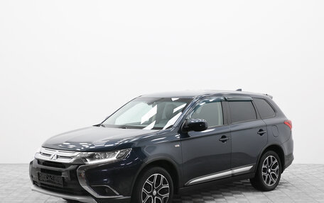 Mitsubishi Outlander III рестайлинг 3, 2018 год, 1 780 999 рублей, 2 фотография