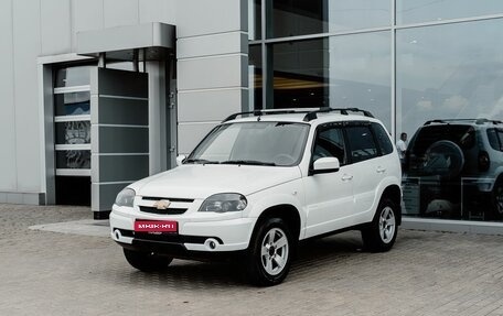 Chevrolet Niva I рестайлинг, 2018 год, 850 000 рублей, 1 фотография