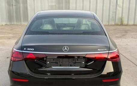 Mercedes-Benz E-Класс, 2025 год, 13 080 000 рублей, 5 фотография