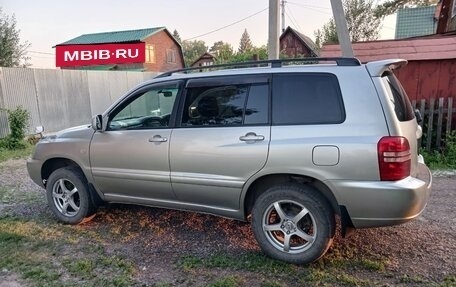 Toyota Kluger I, 2002 год, 1 100 000 рублей, 5 фотография
